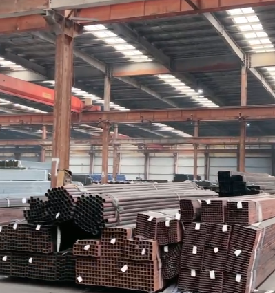 张家口市异型钢管家具管 - 厂家